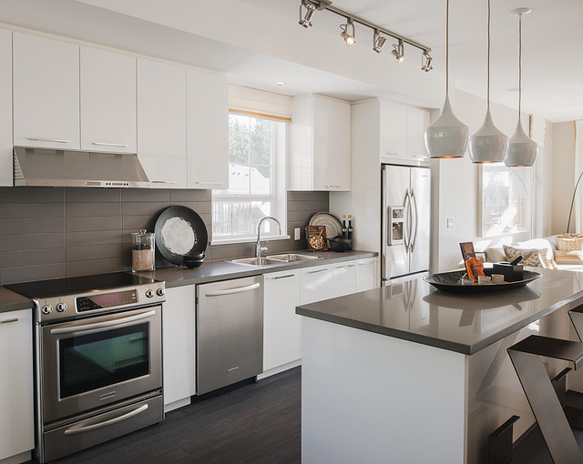 8117127787_fb1ca770ae_z