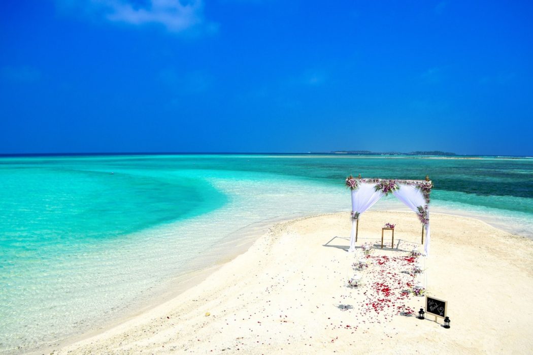 beach-beach-wedding-bird-s-eye-view-blue-169195