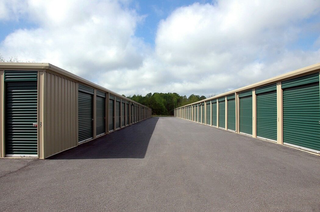 storage-warehouse-gb88667ea5_1280