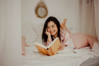 How to make your bedroom better for reading